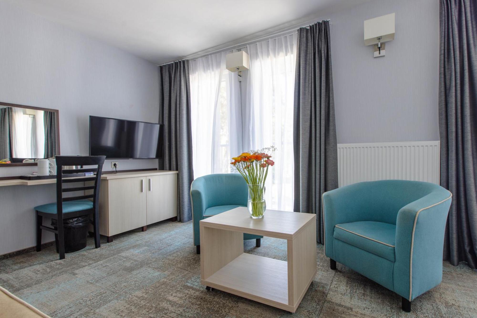 Waterside Resort Дарволко Екстериор снимка