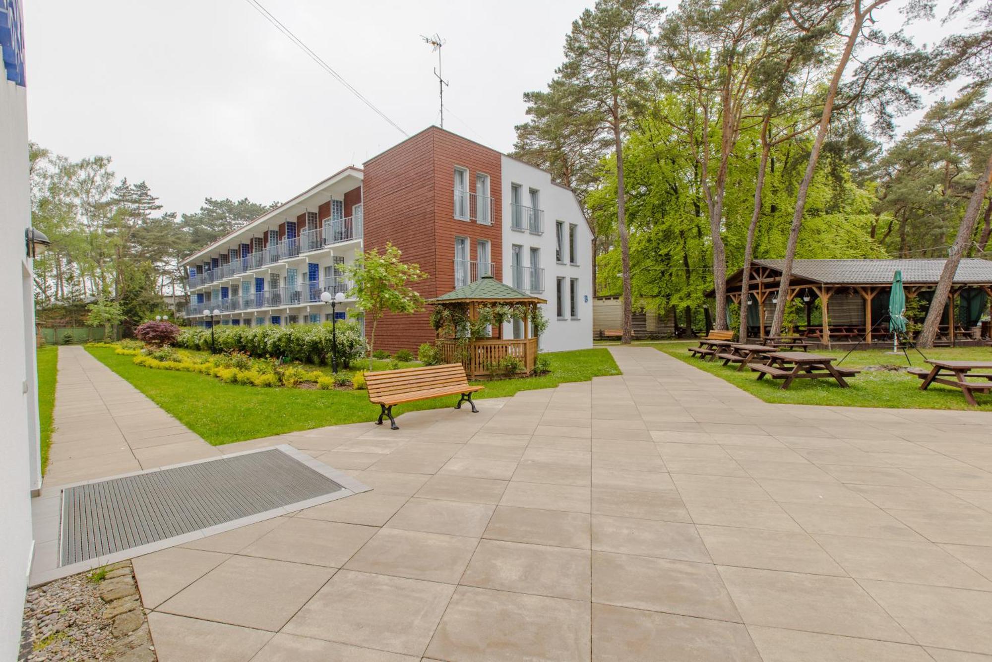 Waterside Resort Дарволко Екстериор снимка