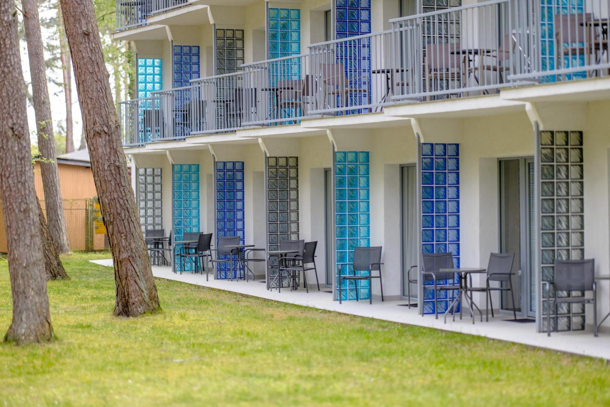 Waterside Resort Дарволко Екстериор снимка