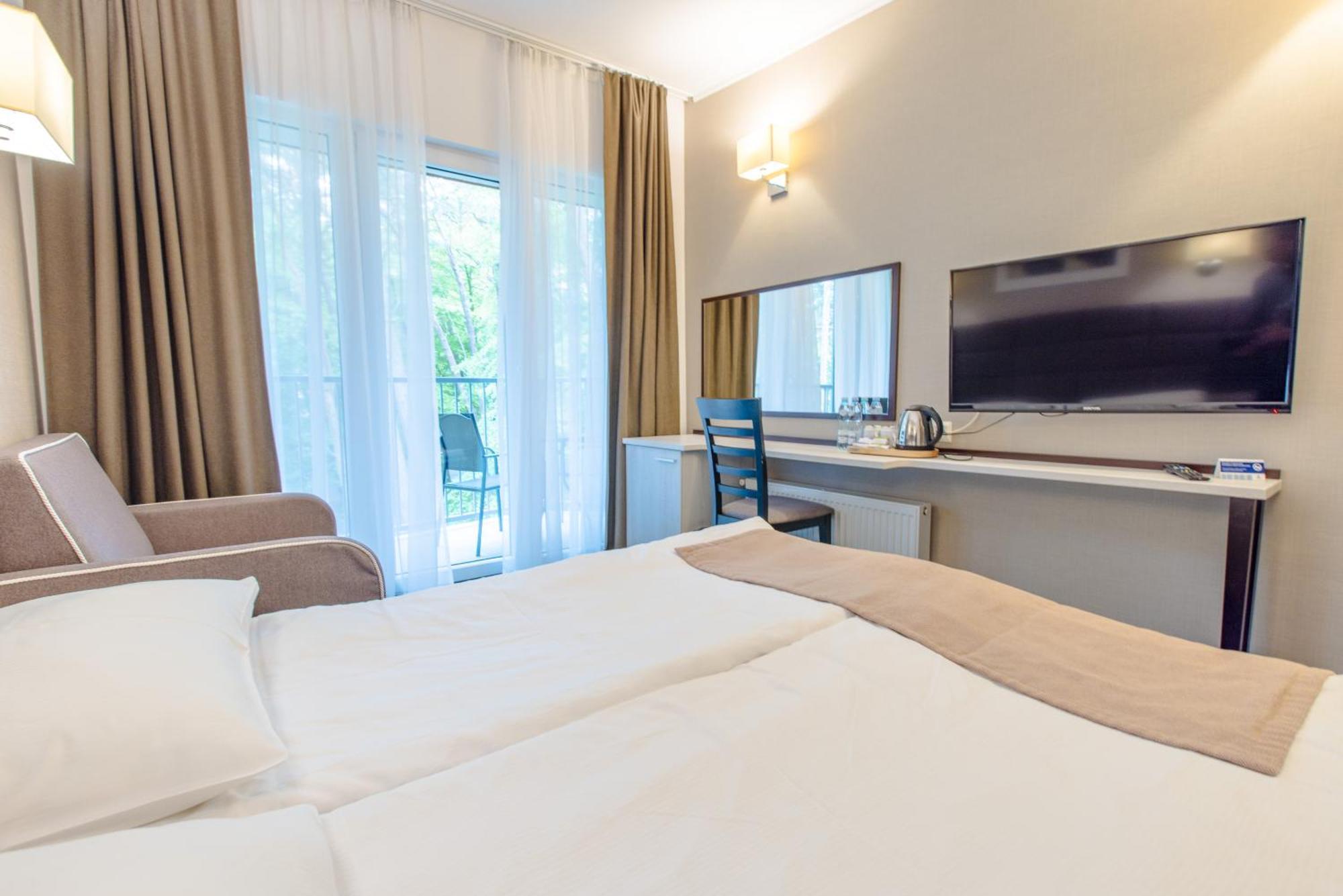 Waterside Resort Дарволко Екстериор снимка