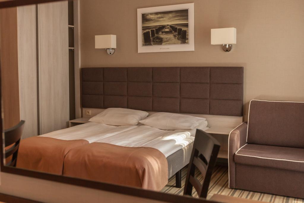 Waterside Resort Дарволко Екстериор снимка
