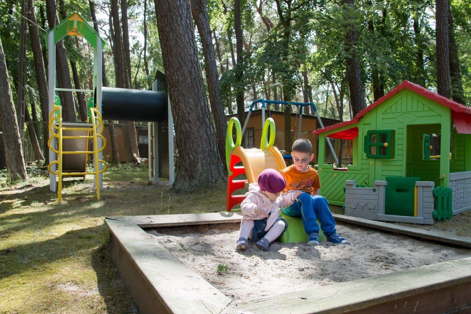 Waterside Resort Дарволко Екстериор снимка